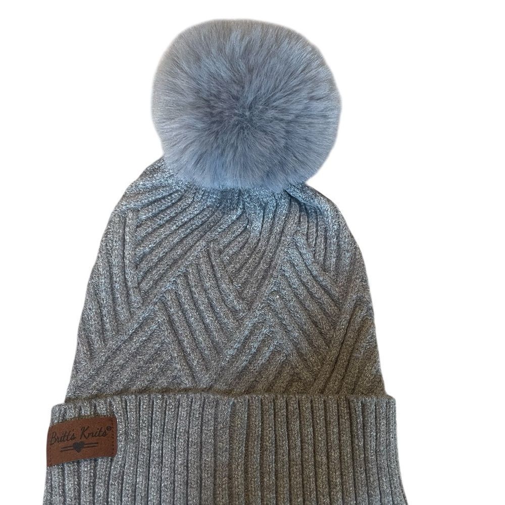 Britt’s Knits Gray Chevron Knit Faux Fur Pom-Pom Beanie One Size